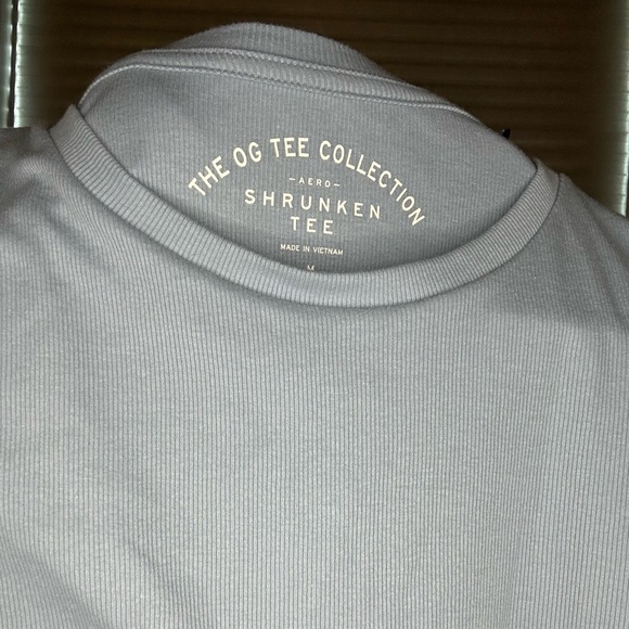 Aero Shrunken Tee Crop Top - Picture 3 of 3